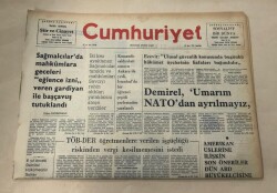 Cumhuriyet Gazetesi 20 Mart 1976 GZ1035 - 2