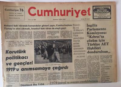 Cumhuriyet Gazetesi 20 Mayıs 1976 - Korutürk Politikacı Ve Gençleri 1919u Anımsamaya Çağırdı GZ13669 - 2