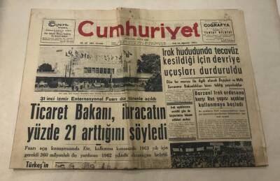 Cumhuriyet Gazetesi 21 Ağustos 1962 GZ850 - 1
