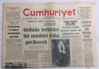 Cumhuriyet Gazetesi 21 Aralık 1967 - Kıbrıstan Çekilen Yunan Askeri Üç Bini Buldu Orduda Terhisler Bir Müddet Daha Gecikecek - GZ19524 - 1
