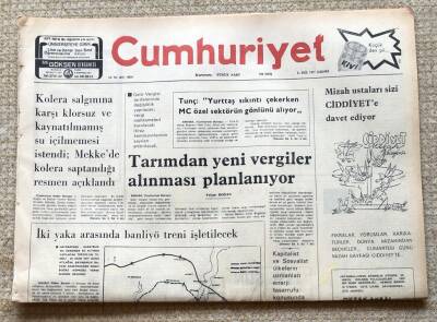 Cumhuriyet Gazetesi 21 Eylül 1977 GZ110 - 1