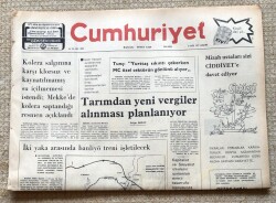Cumhuriyet Gazetesi 21 Eylül 1977 GZ110 - 2