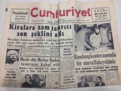Cumhuriyet Gazetesi 21 Nisan 1955 - Einsteinin Beyni İhtilaf Konusu Oldu GZ52822 - 1