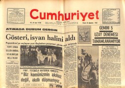 Cumhuriyet Gazetesi 22 Ağustos 1965 - Atina'da Durum Gergin - Sovyet Rusya'dan Notlar - Eskişehir'de Bir MP Adayı Ölü Olarak Bulundu - Zeki Müren Afiş GZ138973 - 1
