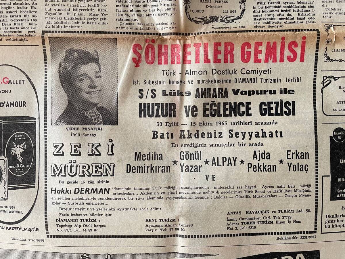 Cumhuriyet Gazetesi 22 Ağustos 1965 - Atina'da Durum Gergin - Sovyet Rusya'dan Notlar - Eskişehir'de Bir MP Adayı Ölü Olarak Bulundu - Zeki Müren Afiş GZ138973 - 2