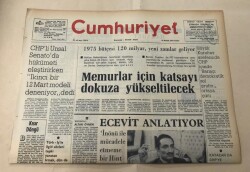 Cumhuriyet Gazetesi 22 Kasım 1974 GZ1399 - 1