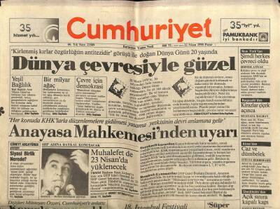Cumhuriyet Gazetesi 22 Nisan 1990 - ABD İle Ermeni Gerginliği GZ62263 - 1