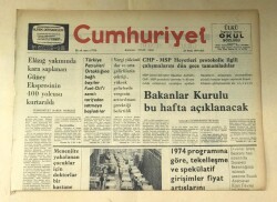 Cumhuriyet Gazetesi 22 Ocak 1974 GZ449 - 1