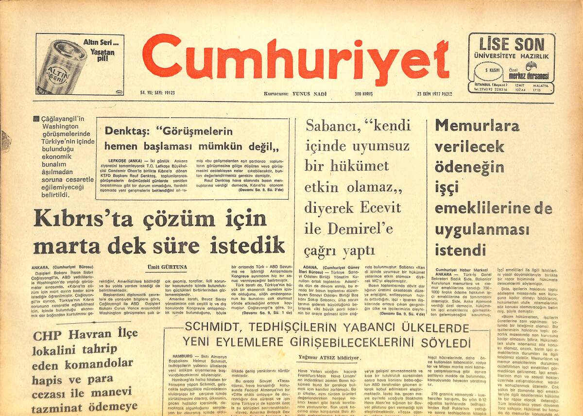 Cumhuriyet Gazetesi 23 Ekim 1977 - Kıbrıs'ta Çözüm İçin Marta Dek Süre İstedik! - Serbest Güreş Birinciliğinde İlk Gün 3 Fire Verdik! GZ143002 - 1