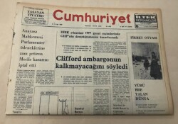 Cumhuriyet Gazetesi 23 Şubat 1977 GZ1188 - 1