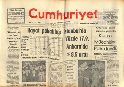 Cumhuriyet Gazetesi 24 Ağustos 1967 - Kıbrıslı Mücahitleri Polis Dövdü GZ90070 - 1