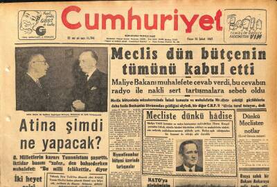 Cumhuriyet Gazetesi 24 Şubat 1957 - Ordu Futbol Takımımız Bugün İzmirde İtalya İle Oynuyor - Meclis Dün Bütçenin Tümünü Kabul Etti GZ120260 - 1