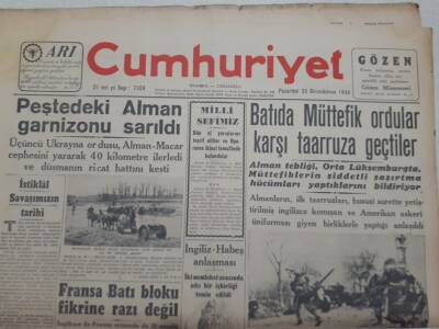 Cumhuriyet Gazetesi 25 Aralık 1944 - Peştede ki Alman Garnizonu Sarıldı GZ71838 - 1