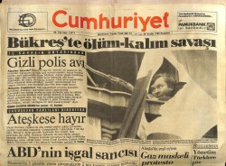 Cumhuriyet Gazetesi 25 Aralık 1989 - Bükreşte Ölüm - Kalım Savaşı GZ62251 - 2