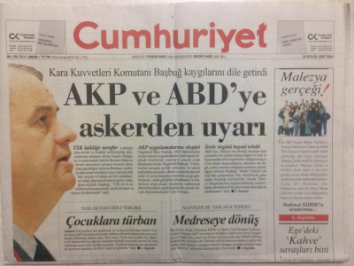 Cumhuriyet Gazetesi - 25 Eylül 2007 - Başbuğ Kaygılarını Dile Getirdi AKP Ve ABDye Askerden Uyarı GZ24459 - 1