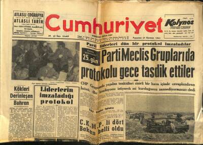 Cumhuriyet Gazetesi 25 Haziran 1962 - CKMPli Dört Bakan Belli Oldu..Kabine Buhranında 25. Gün GZ59019 - 1