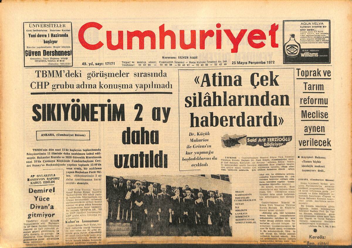 Cumhuriyet Gazetesi 25 Mayıs 1972 - Sıkıyönetim 2 Ay Daha Uzatıldı! - Özdemir Erdoğan Atina'da Söyleyeceği Bestesini Dinletti! GZ143193 - 1