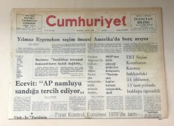 Cumhuriyet Gazetesi 25 Nisan 1977 GZ724 - 1