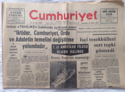 Cumhuriyet Gazetesi 25 Ocak 1968 - 7.Ci Amerikan Filosu Alarm Halinde,Kuzey Korenin Zapdettiği Gemi Olayı Büyüyor - GZ19277 - 1