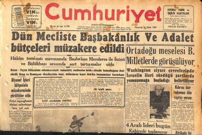 Cumhuriyet Gazetesi 25 Şubat 1957 - Fenerbahçe Basketbolda Rekor Kırdı - Alman Cumhurbaşkanı Hasta GZ120261 - 1