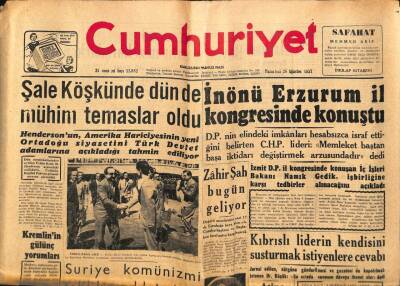 Cumhuriyet Gazetesi 26 Ağustos 1957 - Cumhuriyet Kupasını Ayala Aldı - Şale Köşkünde Dün de Mühim Temaslar Oldu GZ96971 - 1