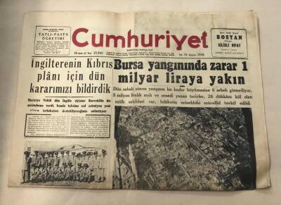 Cumhuriyet Gazetesi 26 Ağustos 1958 GZ996 - 1