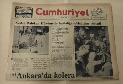 Cumhuriyet Gazetesi 26 Ağustos 1977 GZ1372 - 2
