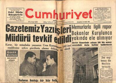 Cumhuriyet Gazetesi 26 Aralık 1962 - Gazetemiz Yazı İşleri Müdürü Tevkif Edildi GZ105111 - 1