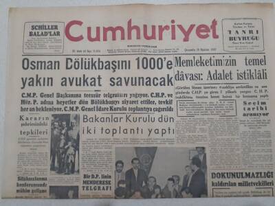 Cumhuriyet Gazetesi 26 Haziran 1957 - Osman Bölükbaşını 1000e Yakın Avukat Savunacak GZ71929 - 1