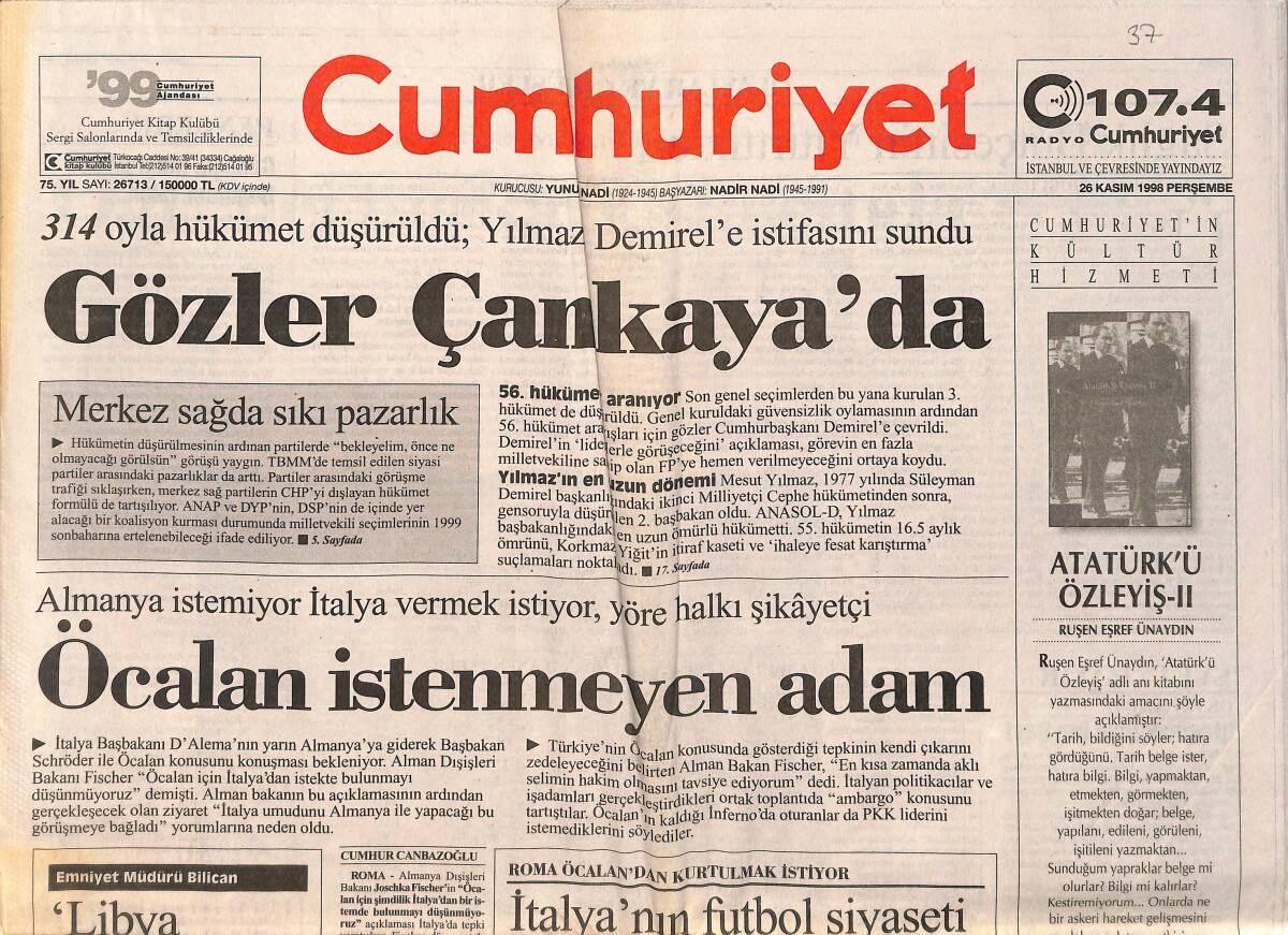 Cumhuriyet Gazetesi 26 Kasım 1998 - Gözler Çankaya'da - Çiller'e Suç Duyurusu Hazırlığı GZ2093 - 1