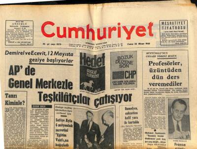 Cumhuriyet Gazetesi 26 Nisan 1968 - APde Genel Merkezle Teşkilatçılar Çatışıyor GZ80285 - 1