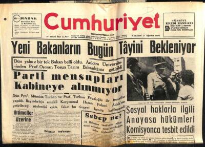 Cumhuriyet Gazetesi 27 Ağustos 1960 - Parti Mensupları Kabineye Alınmıyor GZ103082 - 2