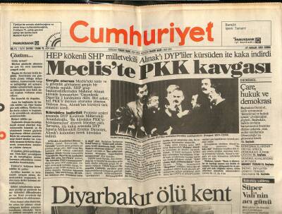 Cumhuriyet Gazetesi 27 Aralık 1991 - Mecliste PKK Kavgası, Diyarbakır Ölü Kent GZ75933 - 1