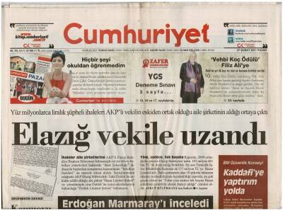 Cumhuriyet Gazetesi 27 Şubat 2011 - Yıllardır Bir Çok Şarkıcıya Eşlik Eden Serdar Barçın, İlk Solo Albümü Barbun da Kendisi İçin Çalıyor GZ48060 - 1