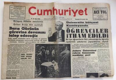 Cumhuriyet Gazetesi 28 Aralık 1964-Hülya Koçyiğit Yılın Sanatkar Kadını Seçildi GZ6124 - 2