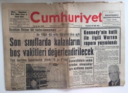 Cumhuriyet Gazetesi 28 Eylül 1964 - Kennedy Katli İle İlgili Warren Raporu Yayınlandı GZ6393 - 2