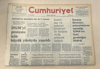 Cumhuriyet Gazetesi 28 Eylül 1976 GZ926 - 1