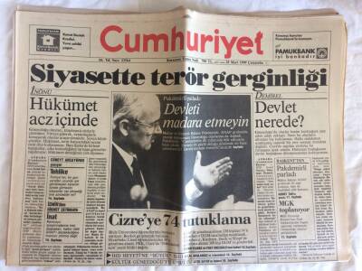 Cumhuriyet Gazetesi 28 Mart 1990 - Sovyetler , Litvanya Sınırını Yabancılara Kapattı GZ73007 - 1