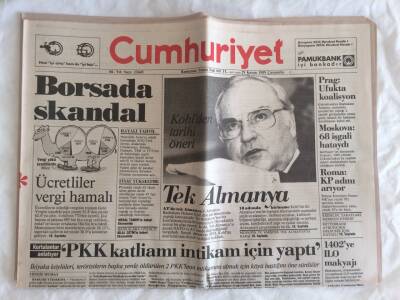Cumhuriyet Gazetesi 29 Kasım 1989 - Fenerbahçenin F. Alman Kalecisi , Sarılık Teşhisiyle Karantinaya Alındı GZ73215 - 1
