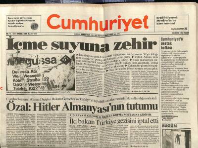 Cumhuriyet Gazetesi 29 Mart 1992 - Turgut ÖzalHitler Almanyasının Tutumu GZ61328 - 2
