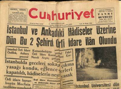 Cumhuriyet Gazetesi 29 Nisan 1960 - Kore Başkanı Yardımcısı Lee Dün Ailesi İle Birlikte İntihar Etti GZ88328 - 1