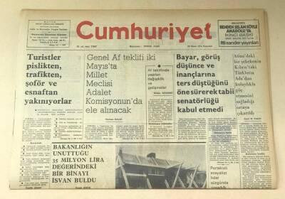 Cumhuriyet Gazetesi 29 Nisan 1974 GZ644 - 2