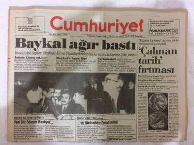 Cumhuriyet Gazetesi 29 Ocak 1990 - Azerbaycana Destek Mitinginden Sonra Taksime Yürümek İstediler GZ73255 - 1