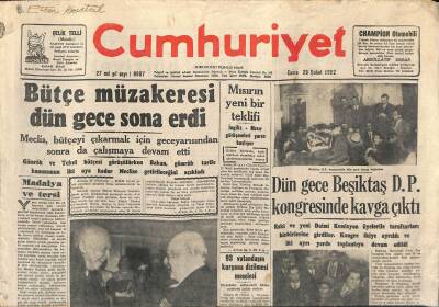 Cumhuriyet Gazetesi 29 Şubat 1952 - Fransada Bütçe Tartışmaları - Dün Gece Beşiktaş D.P. Kongresinde Kavga Çıktı GZ118184 - 1