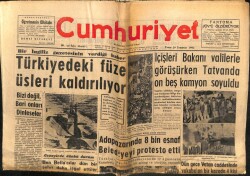 Cumhuriyet Gazetesi 29 Temmuz 1962 - Türkiyedeki Füze Üsleri Kaldırılıyor GZ103111 - 1