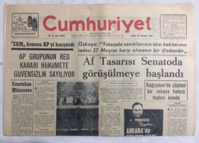 Cumhuriyet Gazetesi 29 Temmuz 1966 - Af Tasarısı Senatoda Görüşülmeye Başlandı - GZ19171 - 1