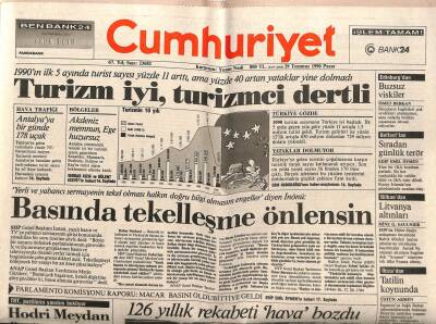 Cumhuriyet Gazetesi 29 Temmuz 1990 - Festivalde Yılmaz Güneye Yer Yok GZ87385 - 1