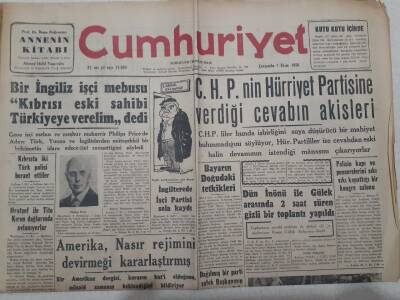 Cumhuriyet Gazetesi 3 Ekim 1956 - Amerika Nasır Rejimini Devirmeyi Kararlaştırmış GZ71952 - 1