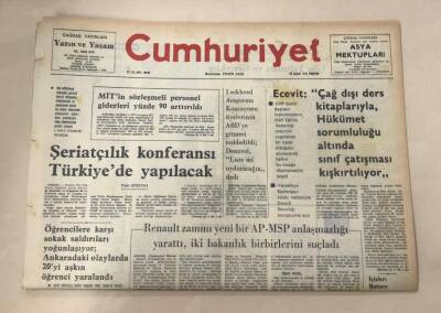 Cumhuriyet Gazetesi 30 Aralık 1976 GZ1133 - 2