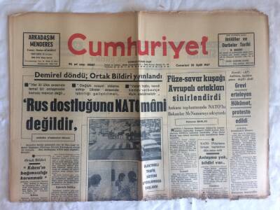 Cumhuriyet Gazetesi 30 Eylül 1967 - İstanbul Radyosu Yağmur Yüzünden 43 Dakika Sustu GZ73361 - 1